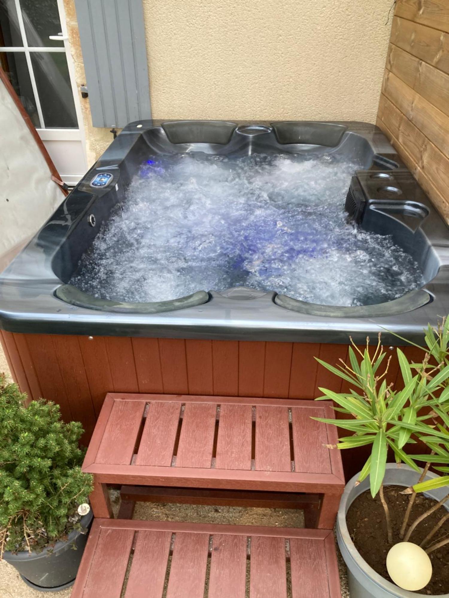 The Blue Lotus Gite And Spa Le Langon Exterior foto